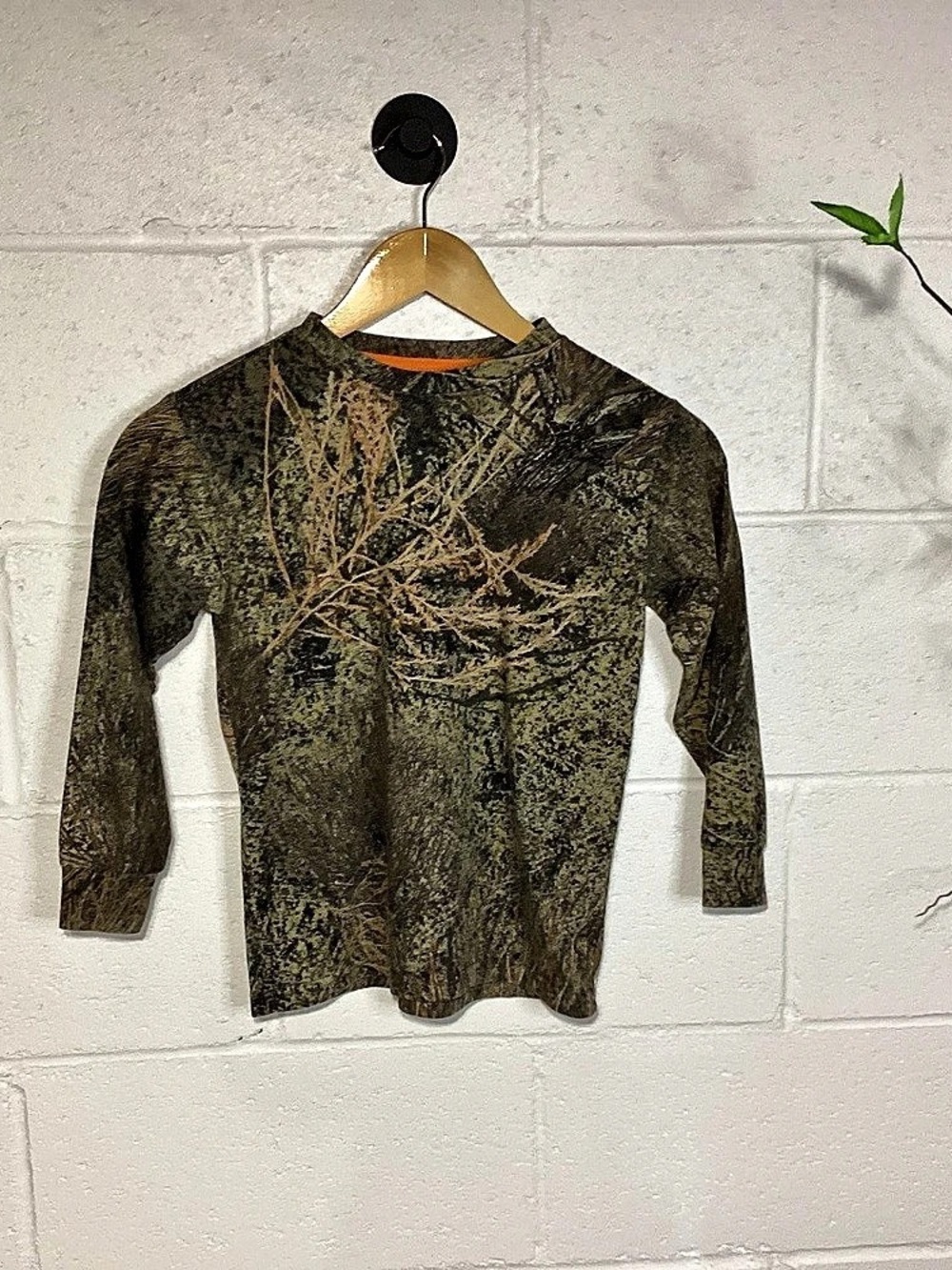 Mossy Oak Youth Long Sleeve Camo T-Shirt Green & Brown Small